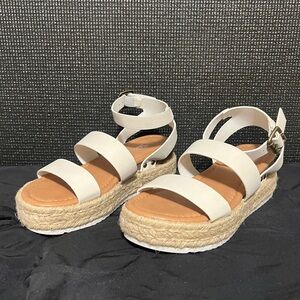 Women's "Alysa" Sandal from Shoe Land